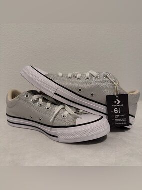 Converse Kids Silver Glitter Low Top Sneakers
